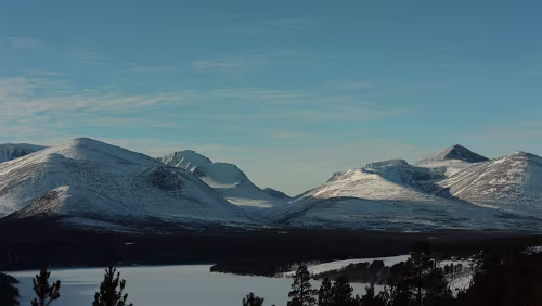 Trondheim – Lillehammer Am Aussichtspunkt „Sohlbergplassen“.