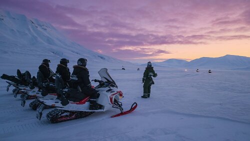 Electric Snowmobile Safari to Advent Lodge Electric Snowmobile Safari to Advent Lodge