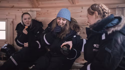 Electric Snowmobile Safari to Advent Lodge Electric Snowmobile Safari to Advent Lodge