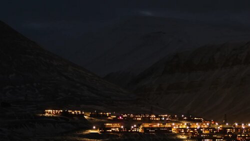 Hiorthhamn - Dark Season: Hike to Frozen Fjord Hiorthhamn - Dark Season: Hike to Frozen Fjord