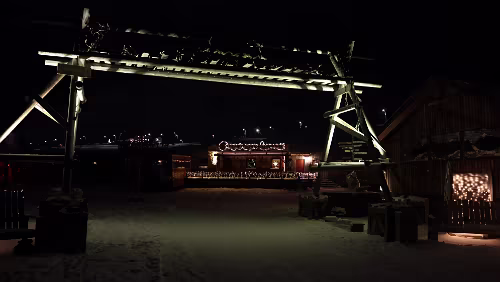 Longyearbyen „Mary-Ann&rsquo;s Polarrigg“