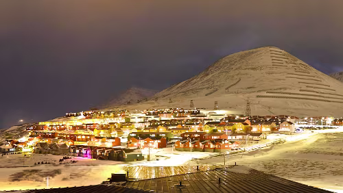 longyearbyen_2024-12-03-12-15-00