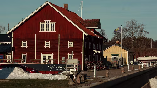 Helsingør – – Helsingborg – Sunne Am Göta-Kanal in Sjötorp.