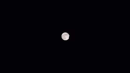 Östersund – Jokkmokk Vollmond über Jokkmokk.