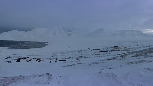 Longyearbyen Blick in das Adventdalen.