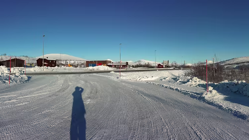 Bodø – Saltfjellet – Mosjøen Üblicher Halt am nördlichen „bom“. Hier liegt die „Sørelva brøytestasjon“. Panorama .