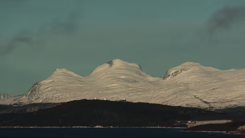 Bodø – Saltfjellet – Mosjøen In der Mitte sieht man die „ Forsvarets stasjon Fauske “.