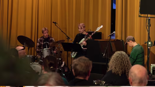 06.02.2026 — 13:00 // Tio Monchos Jazzlunsj med Fause/Aspaas/Rygg trio
