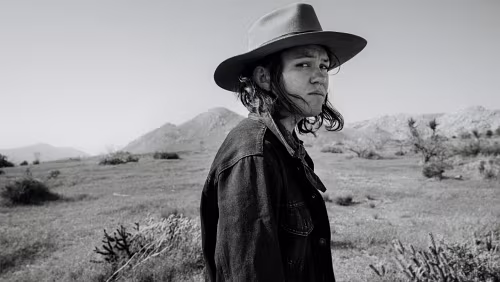 Fay Wildhagen De siste årene har Fay Wildhagen fundert på sitt virke som musiker. Jo mer hun har pønsket, desto tydeligere har det stått klart for henne at det handler om å...