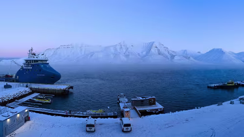 15574-current-webcam-Longyearbyen-Spitzbergen