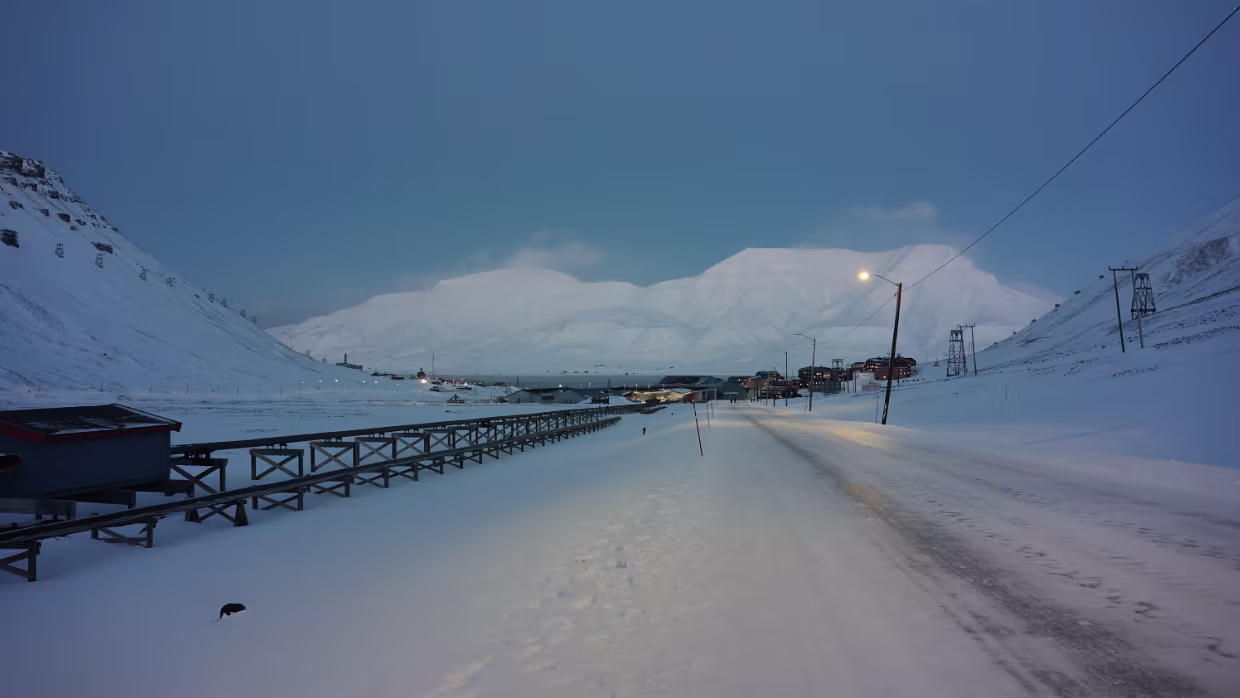 08.02.2026 Longyearbyen Karte – Reiseroute So 08.02.2026 Longyearbyen Unterkunft Unterkunft Aktuelle Wetteraussichten vv_Longyearbyen Kaldeste...