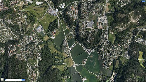 Toril Brekke Kiwi Halden, Bensinstasjon (mot Tistedal): Link