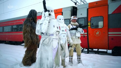 NDR | Vom Fjell zu den Fjorden - Mit dem Zug durch Norwegens Winter Finse stasjon