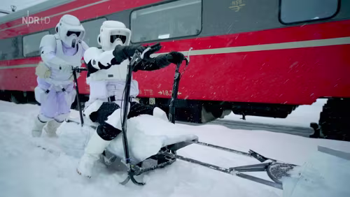 NDR | Vom Fjell zu den Fjorden - Mit dem Zug durch Norwegens Winter Finse stasjon