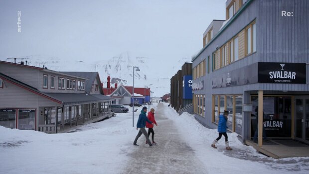 16.09.2022 | Re: Willkommen auf Spitzbergen Re: Willkommen auf Spitzbergen Ohne Visum in die Arktis Spitzbergen ist der einzige Ort auf der Welt, an dem jeder leben...