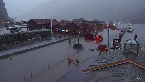 Finse stasjon Schwere Überschwemmungen in Flåm