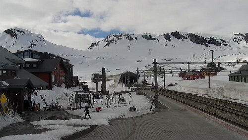 Screenshot 2025-04-18 170142