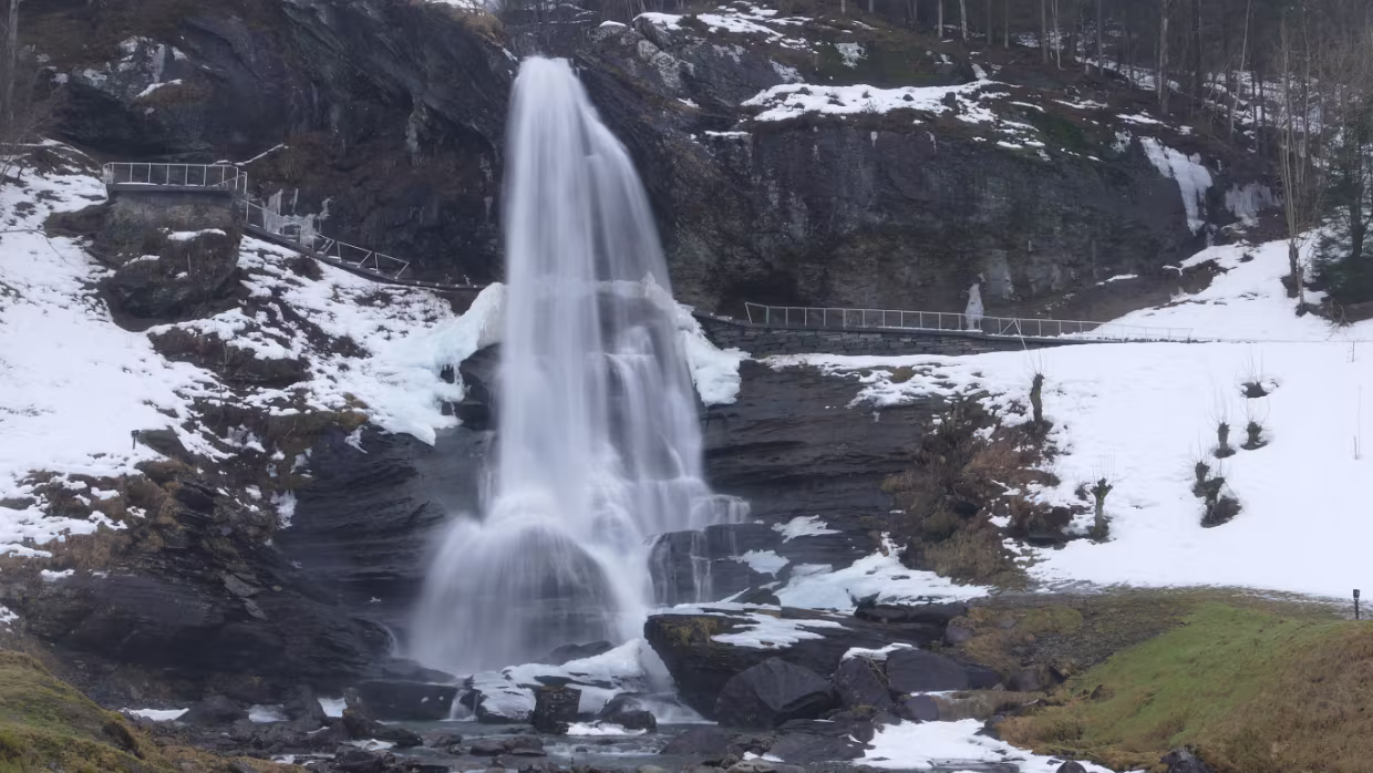 Wasserfälle Wasserfälle in Norge, Sverige, Suomi, Danmark und Ísland Karte Aktuelle News Wasserfälle in (über 100m) … in (unter...