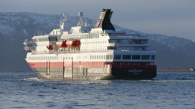 Hurtigruten Fahrpläne, Ausflüge, Schiffe, WebCams etc.