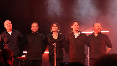20.04.2023 – Kari Bremnes im Frankfurter Hof Mainz Kari Bremnes