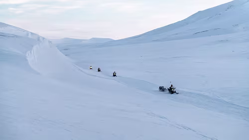 Hurtigruten Svalbard Elveneset Snowmobile Safari